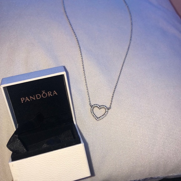 Pandora heart necklace - Picture 3 of 3